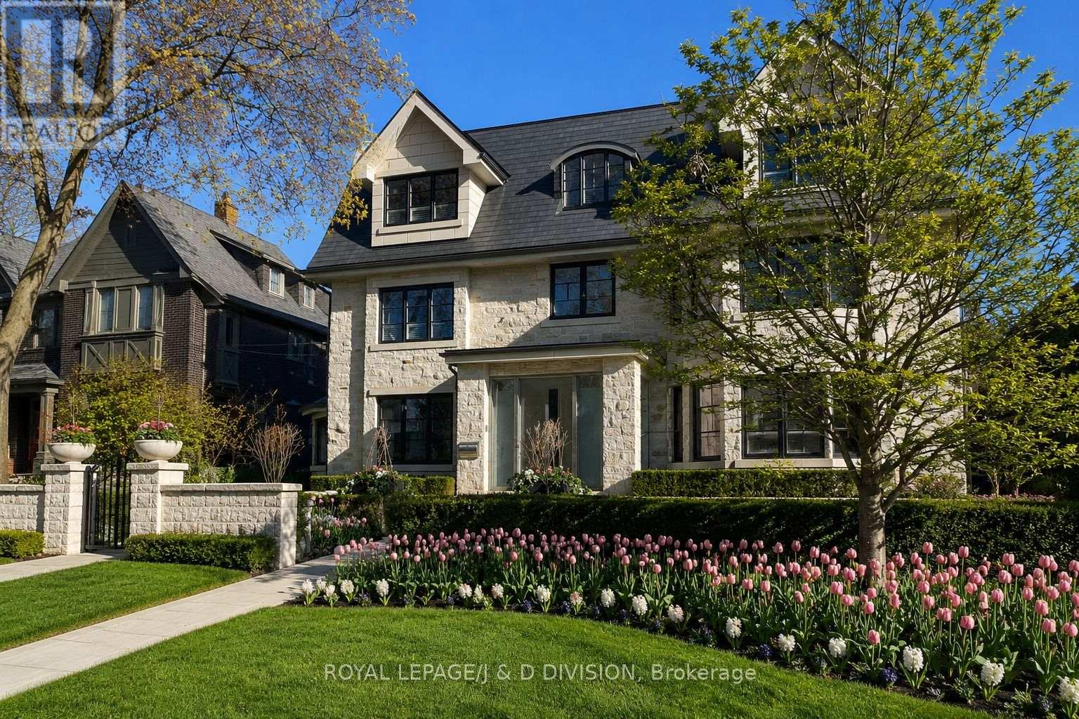 Detached at 24 GLENVIEW AVENUE, Toronto (Lawrence Park South)