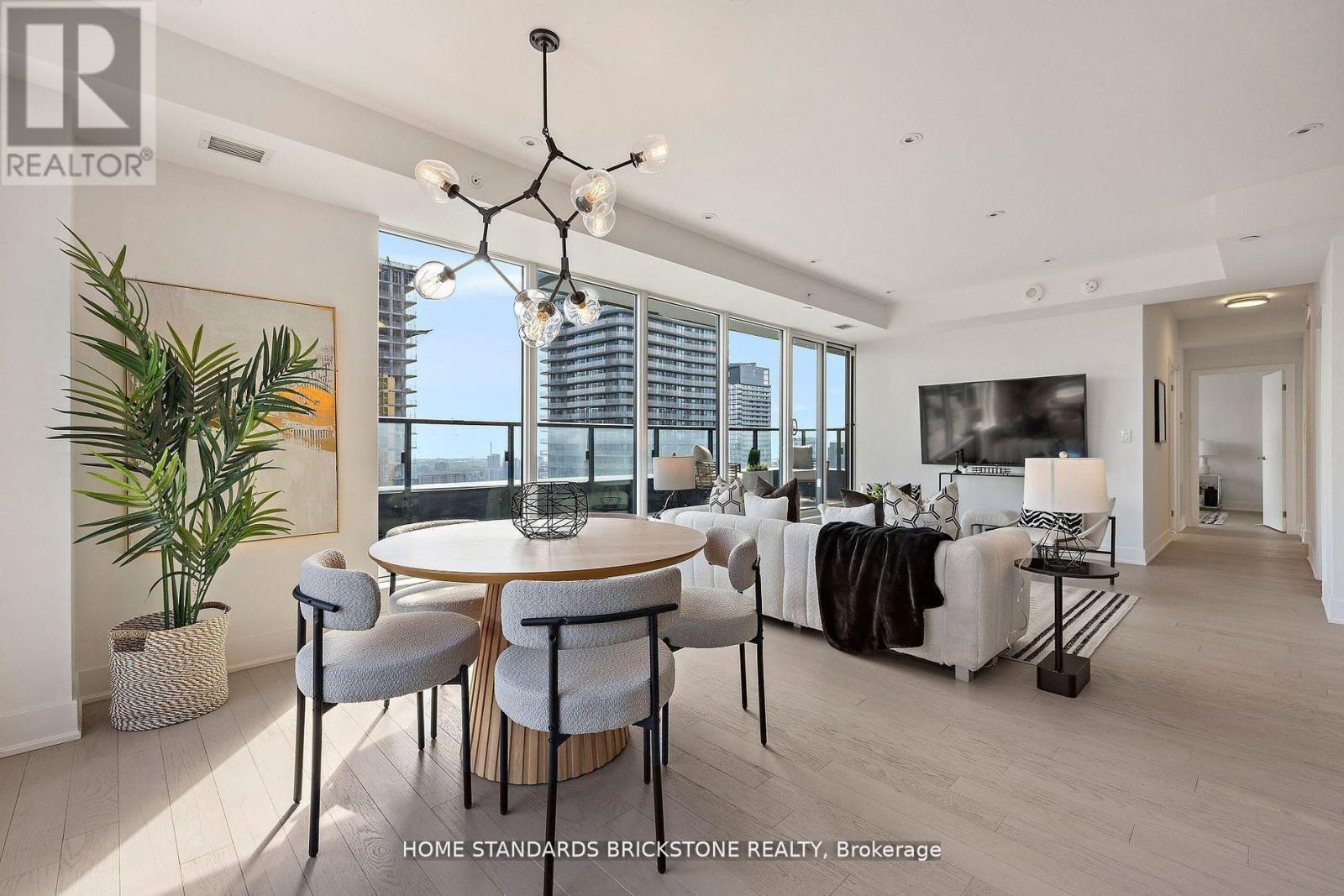 Apartment at 3907 - 955 BAY STREET, Toronto (Bay Street Corridor)