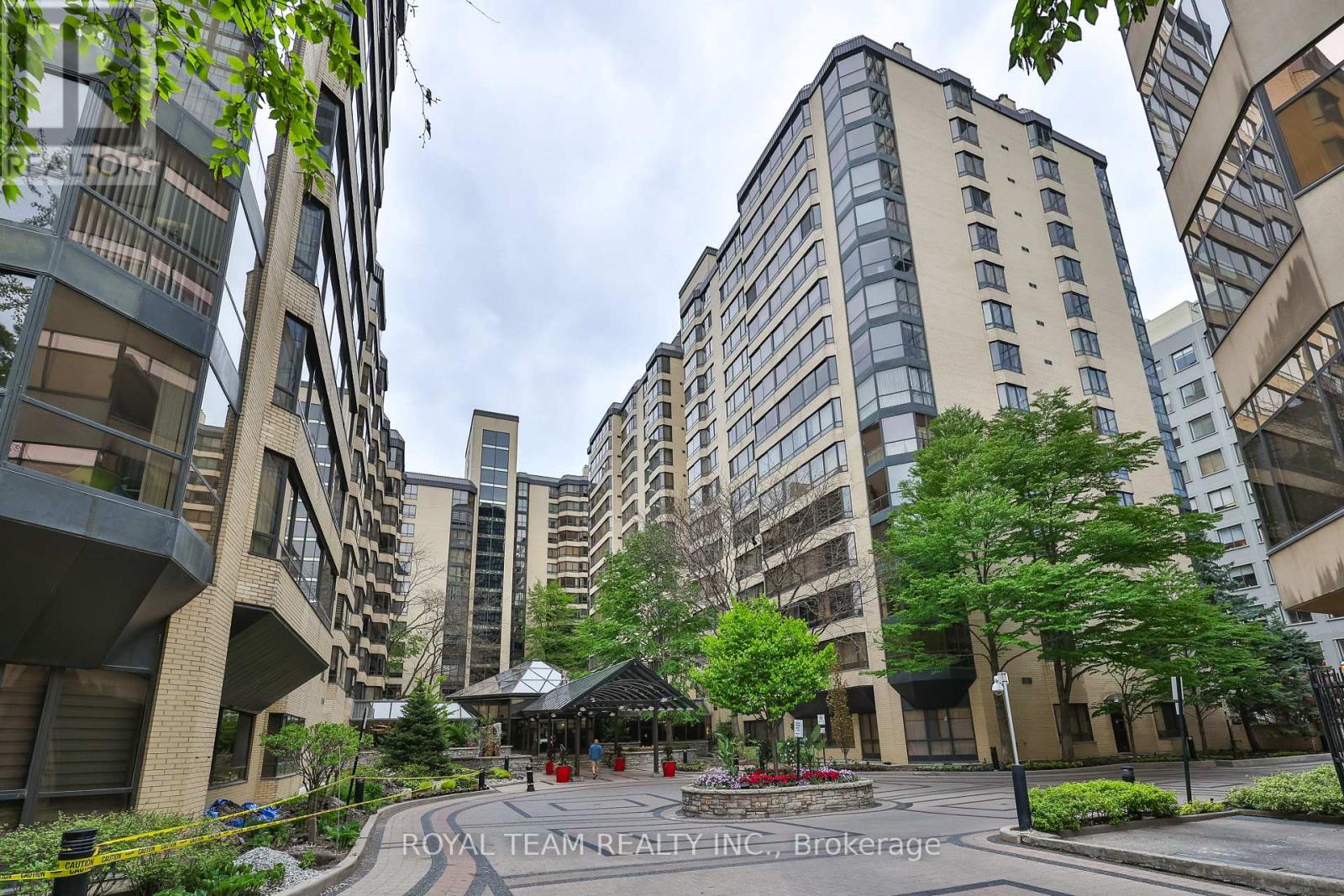 Apartment at C-PH 10 - 211 SAINT PATRICK STREET, Toronto (Kensington-Chinatown)