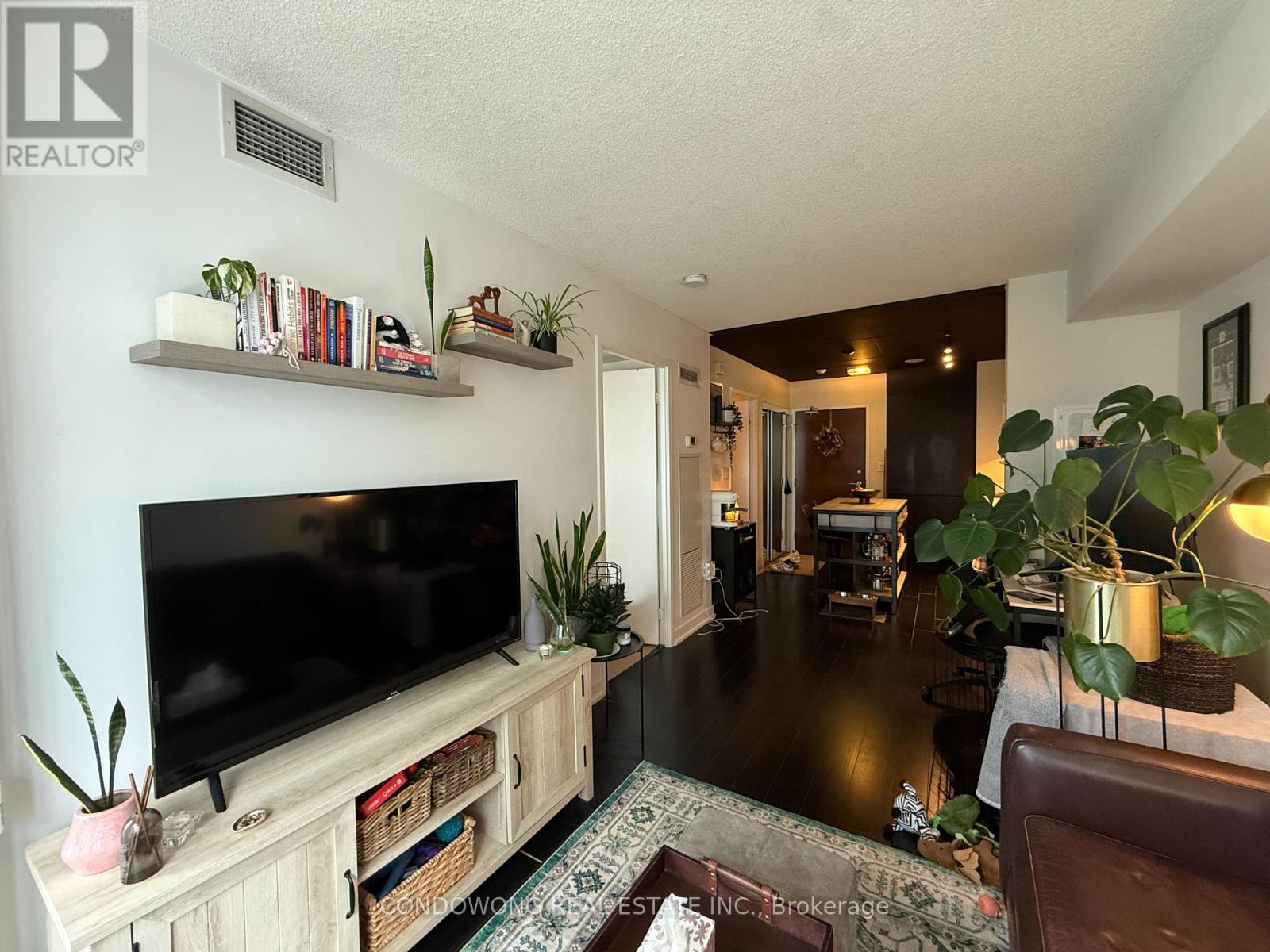 Apartment at 837 - 15 ICEBOAT TERRACE, Toronto (Waterfront Communities)