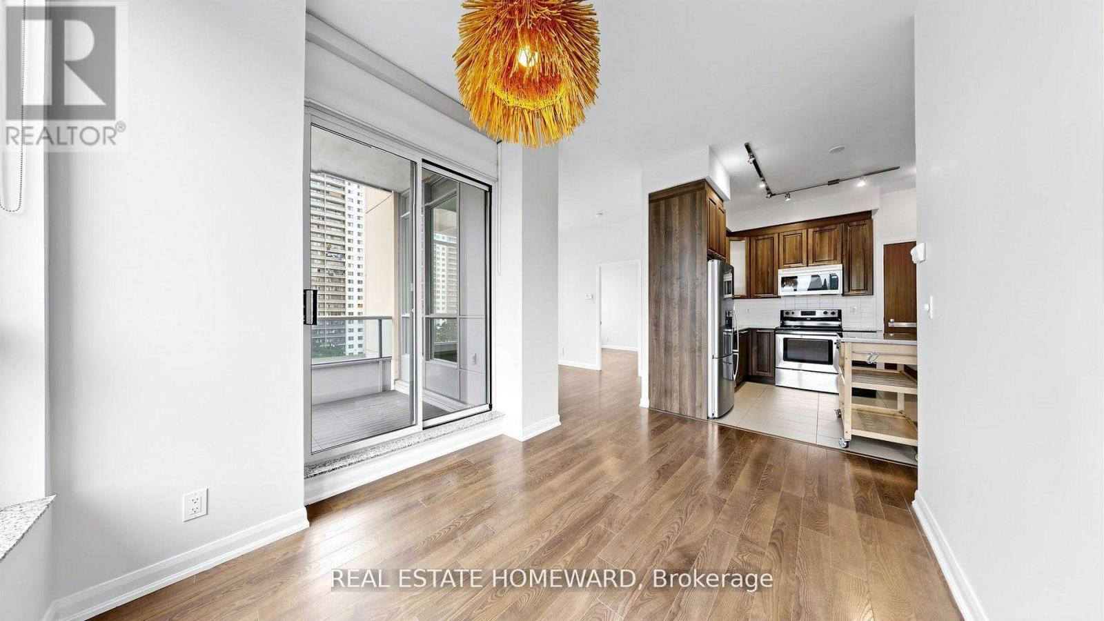 Apartment at 503 - 500 SHERBOURNE STREET, Toronto
