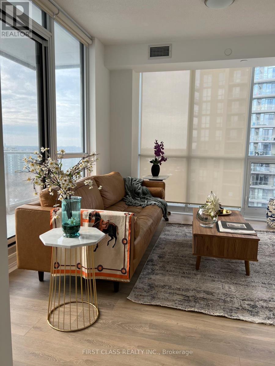 Apartment at 810 - 32 FOREST MANOR ROAD, Toronto (Henry Farm)