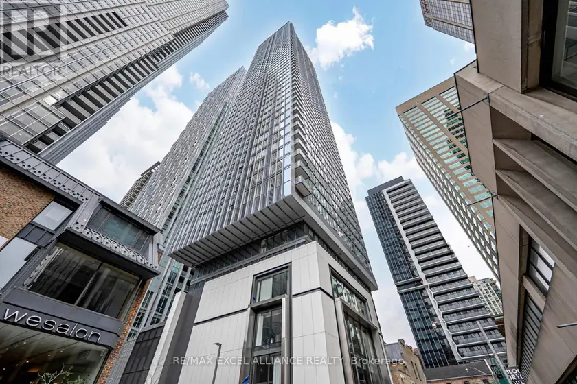 Apartment at 1002 - 8 CUMBERLAND STREET, Toronto