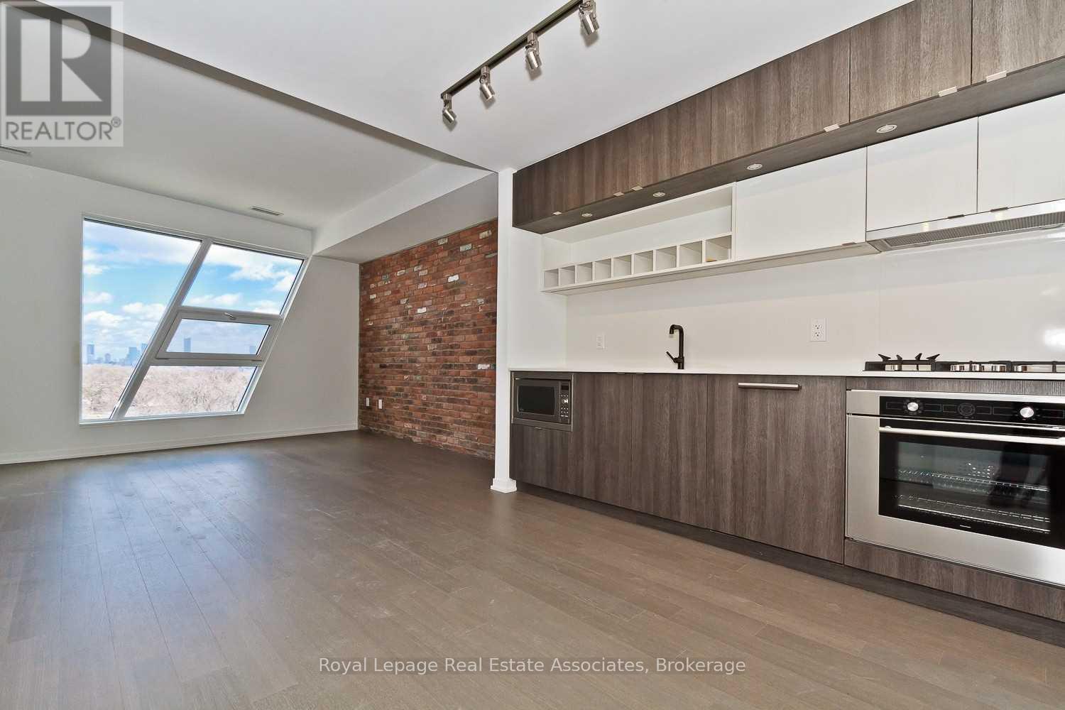 Apartment at PH1 - 138 ST HELENS AVENUE, Toronto (Dufferin Grove)