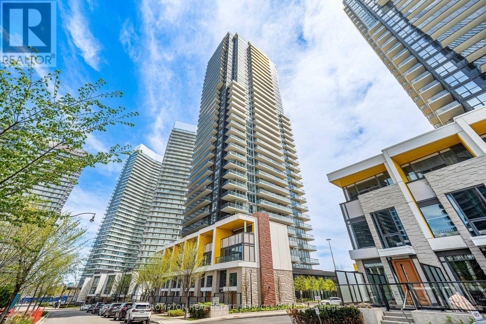 Apartment at 703 - 95 MCMAHON DRIVE, Toronto (Bayview Village)