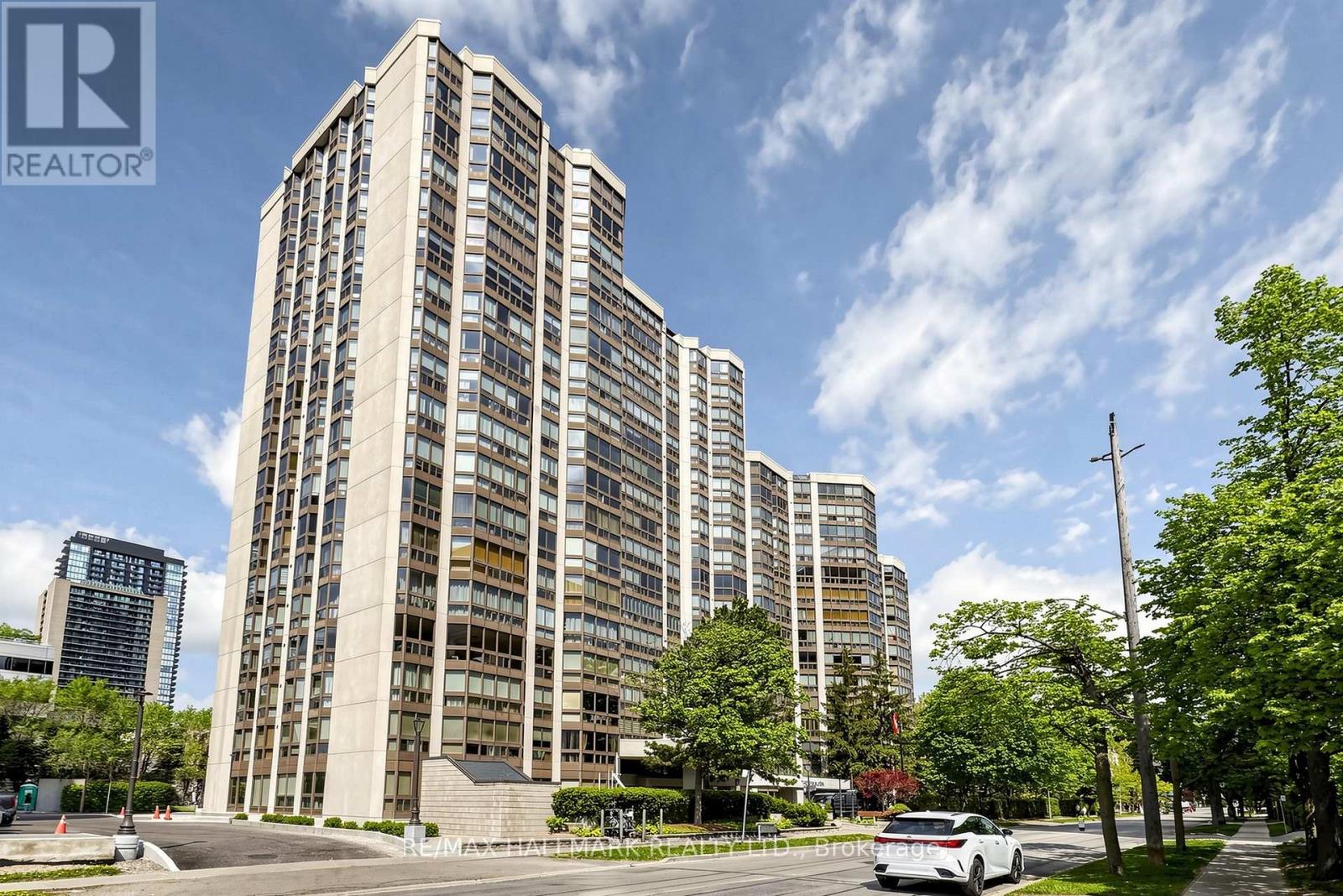 Apartment at 911 - 10 KENNETH AVENUE, Toronto (Willowdale East)