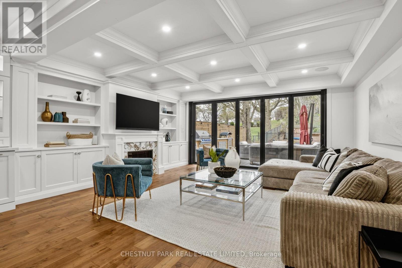 Detached at 411 KEEWATIN AVENUE, Toronto
