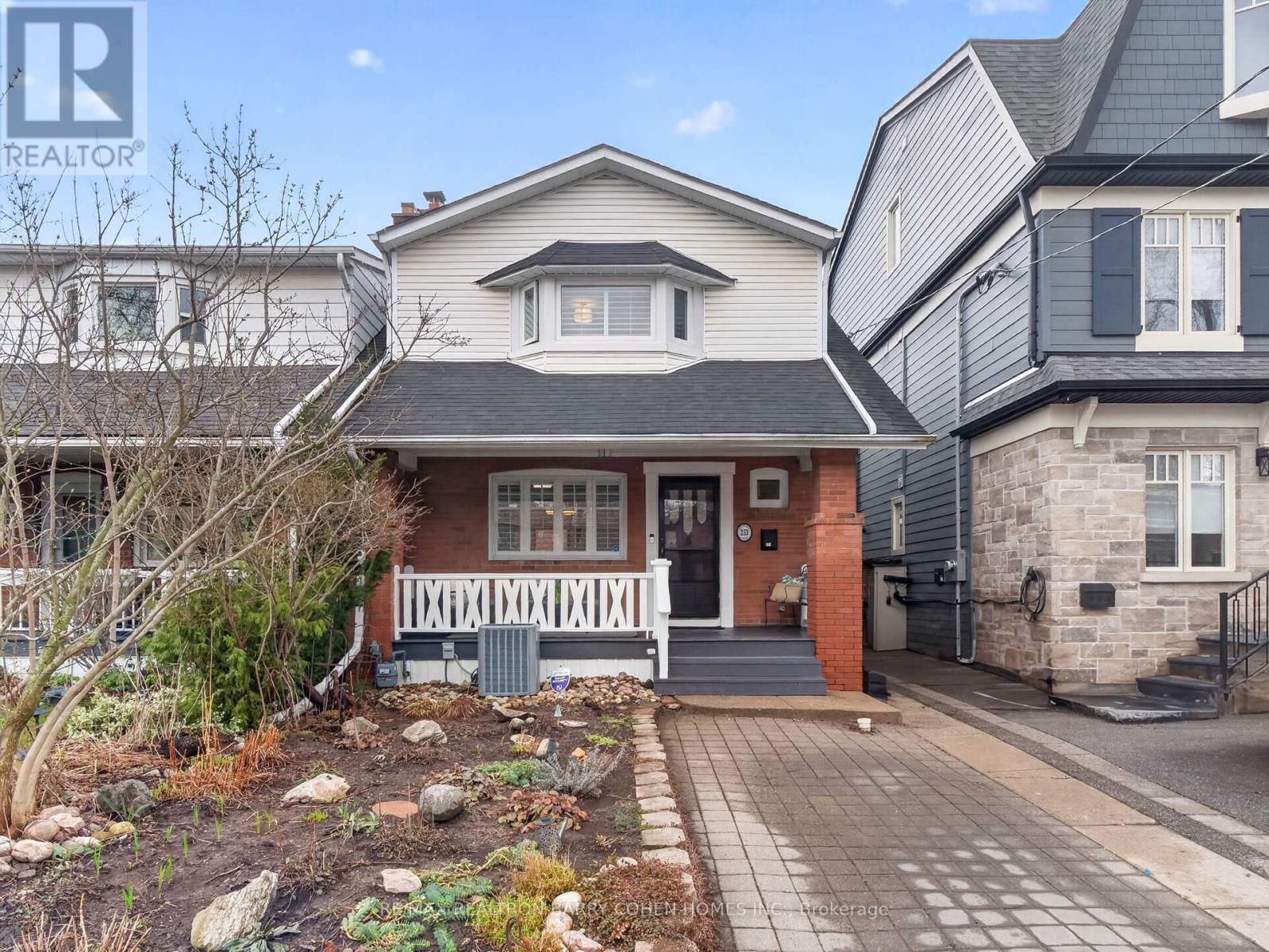 Detached at 253 BRIAR HILL AVENUE, Toronto (Yonge-Eglinton)