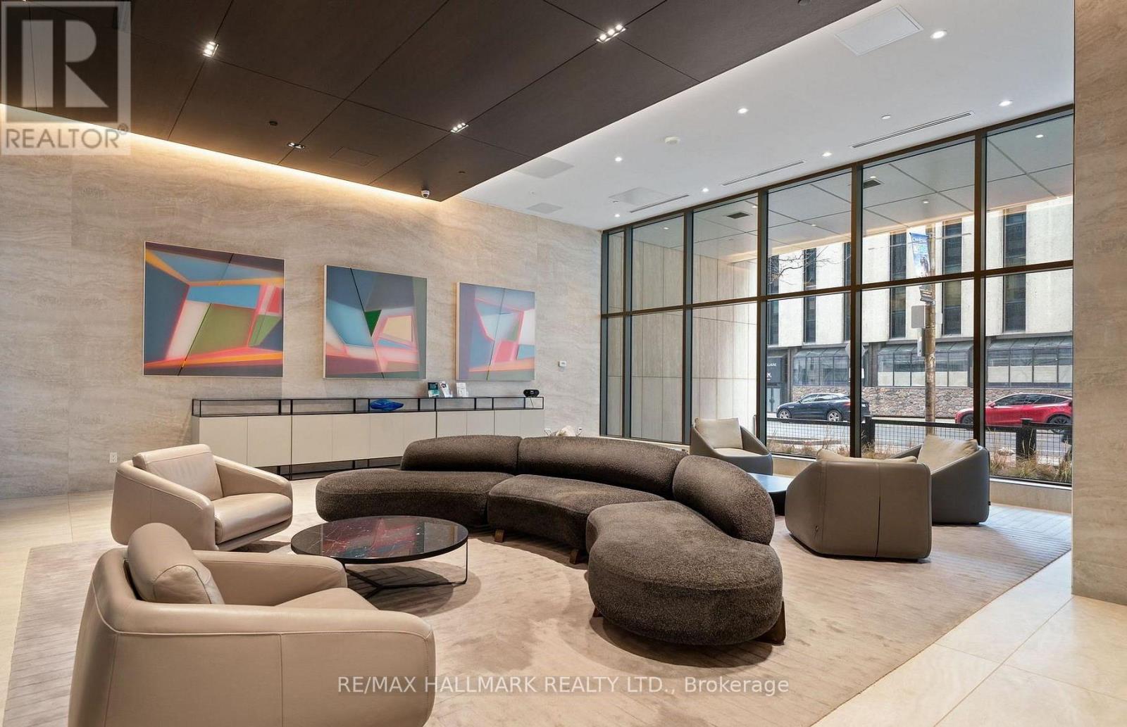 Apartment at 2211 - 2221 YONGE STREET, Toronto