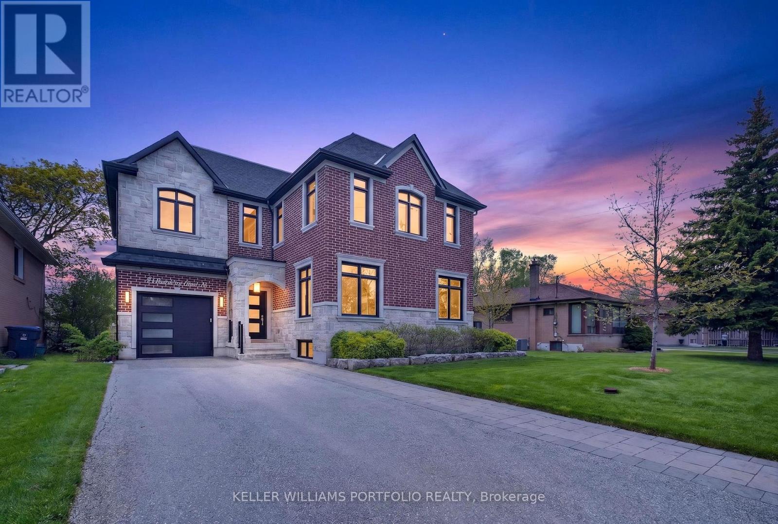 Detached at 9 BAINTREE EAST STREET, Toronto (Bathurst Manor)