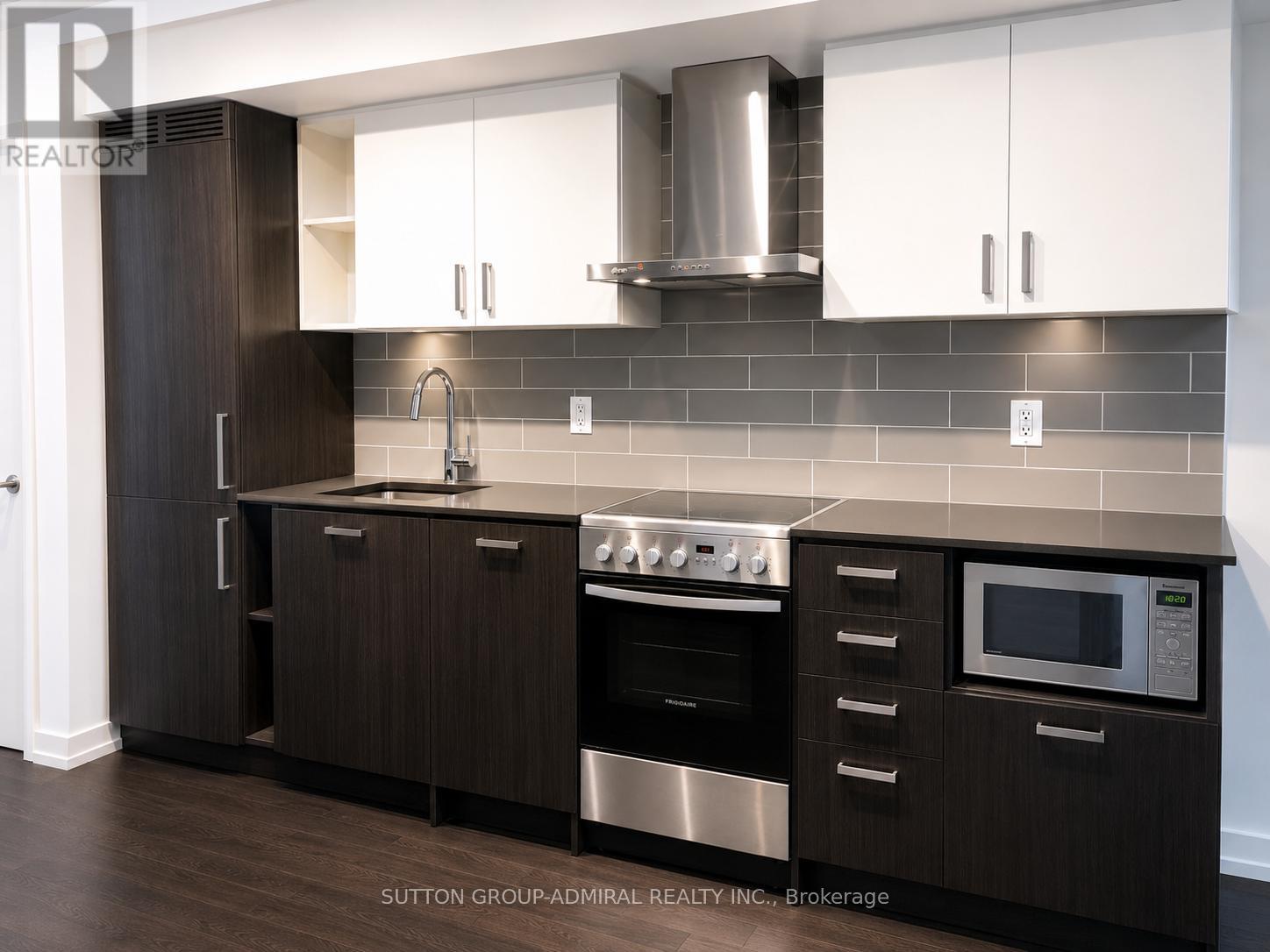 Apartment at 2804 - 125 REDPATH AVENUE, Toronto (Mount Pleasant East)