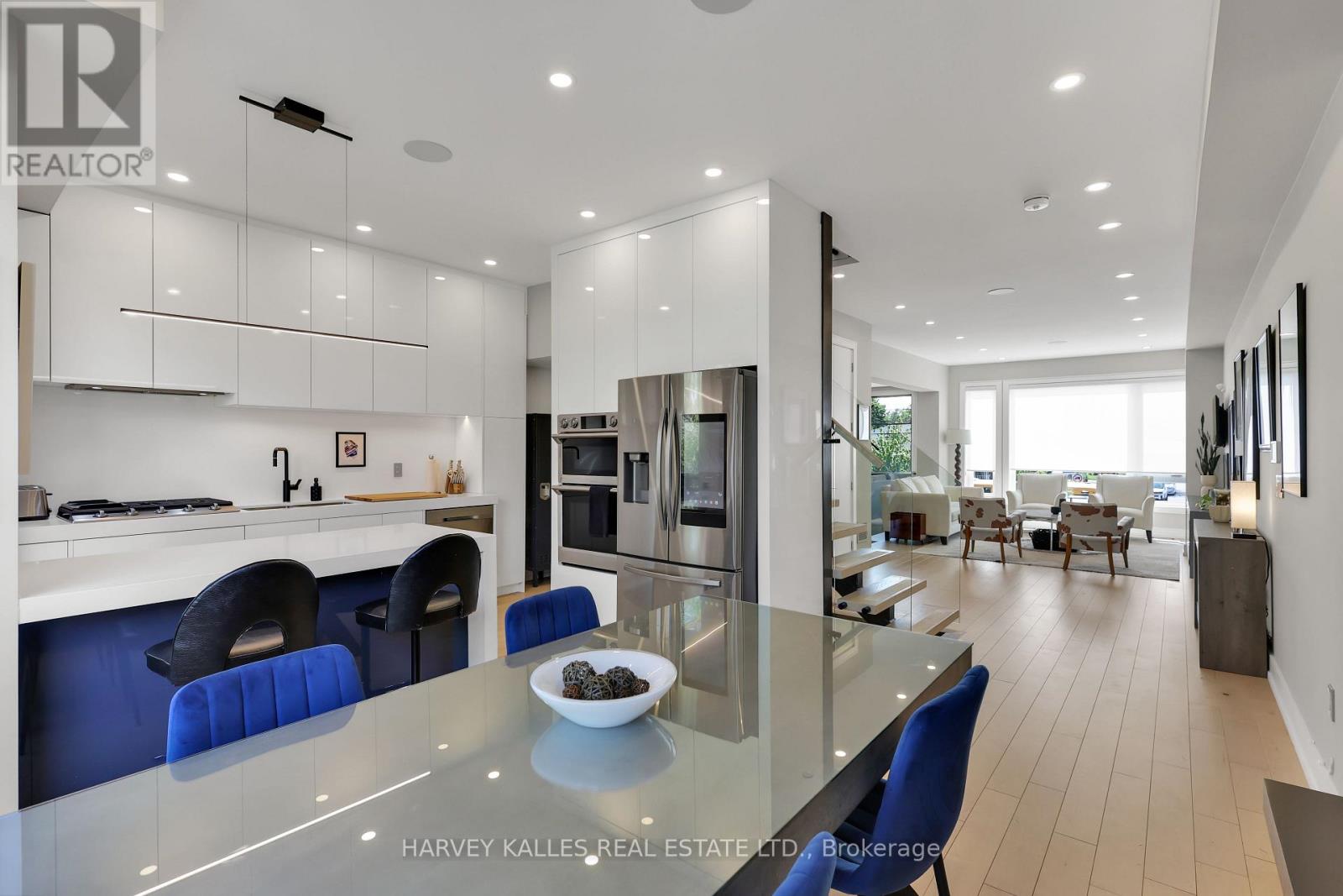 Semi-Detached/Link at 35 WILMINGTON AVENUE, Toronto