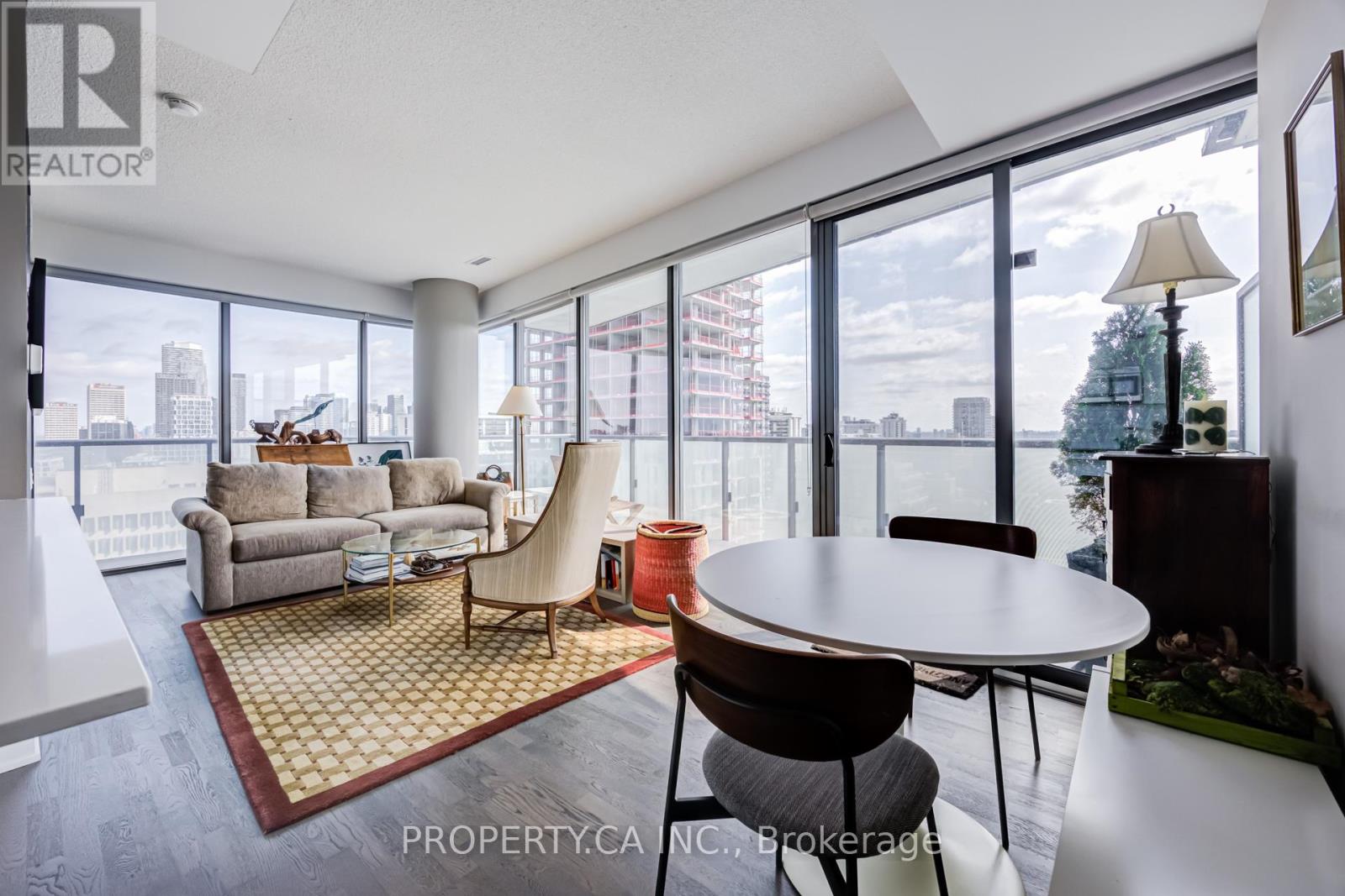 Apartment at 1906 - 1815 YONGE STREET, Toronto (Mount Pleasant East)