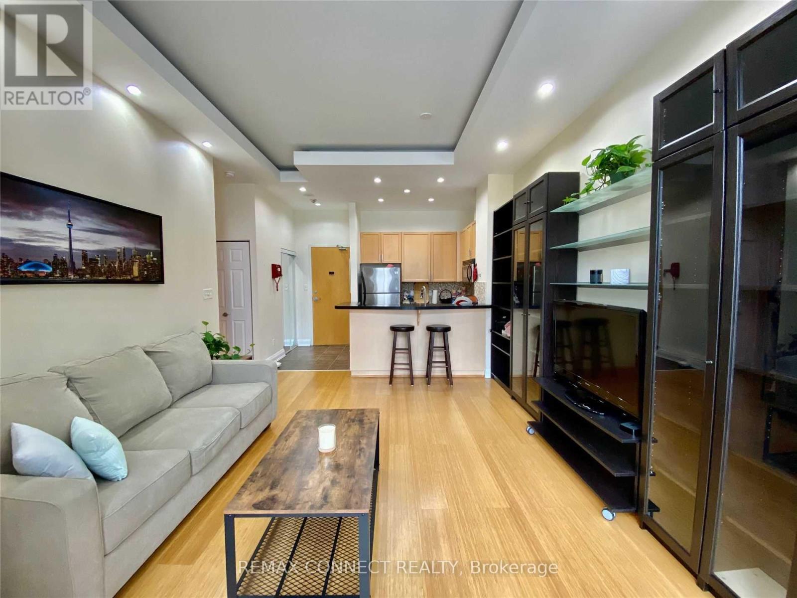 Apartment at 1006 - 8 WELLESLEY STREET E, Toronto (Church-Yonge Corridor)