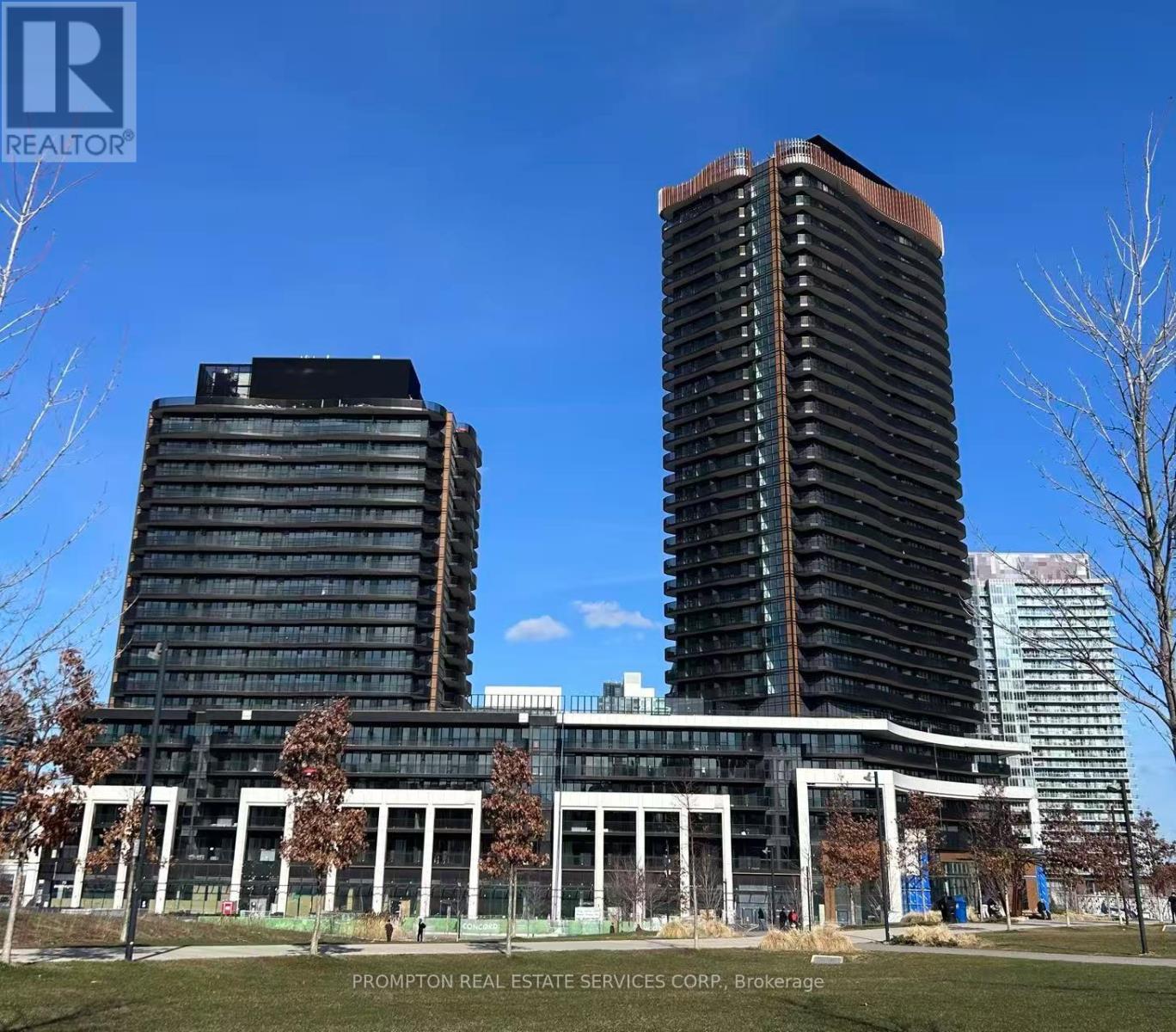 Apartment at 548 - 18 ESTHER SHINER BOULEVARD, Toronto (Bayview Village)