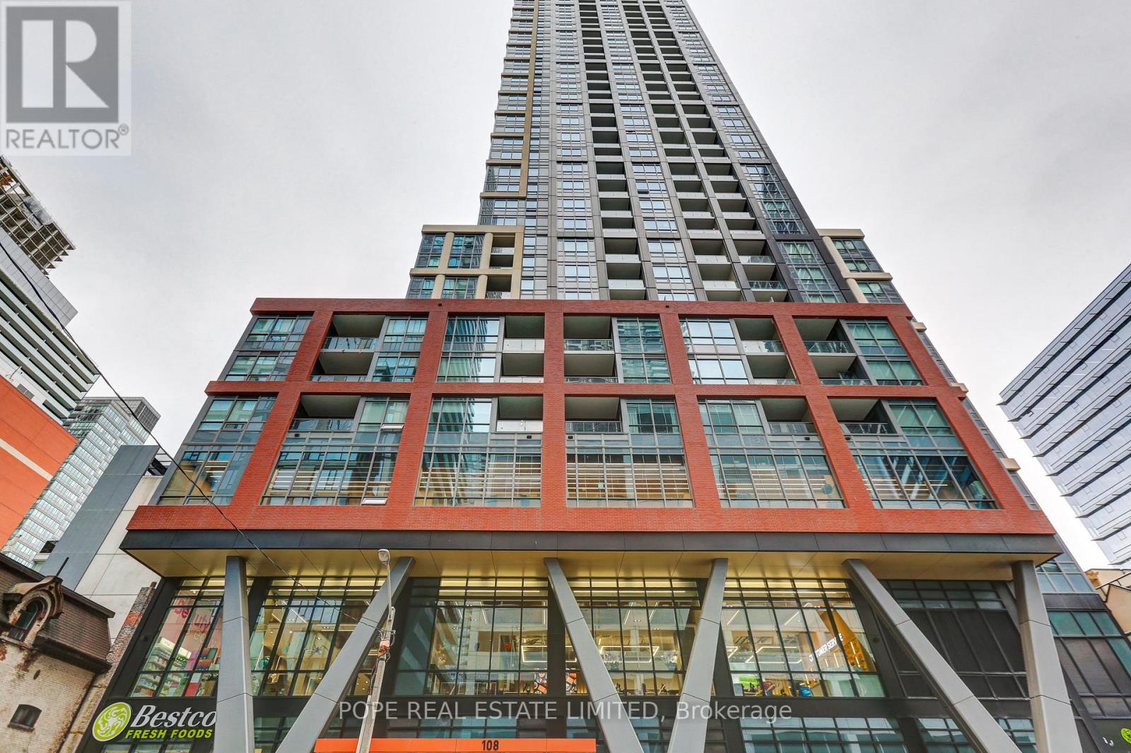 Apartment at 1502 - 108 PETER STREET, Toronto (Waterfront Communities)
