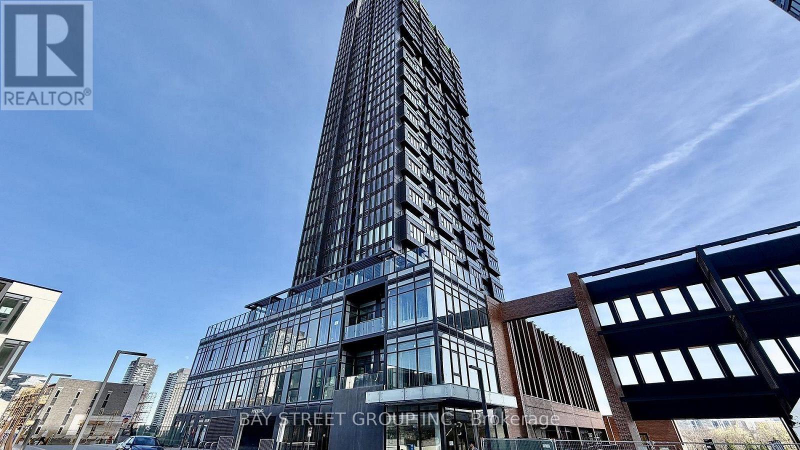 Apartment at 2211 - 5 QUARRINGTON LANE, Toronto (Banbury-Don Mills)