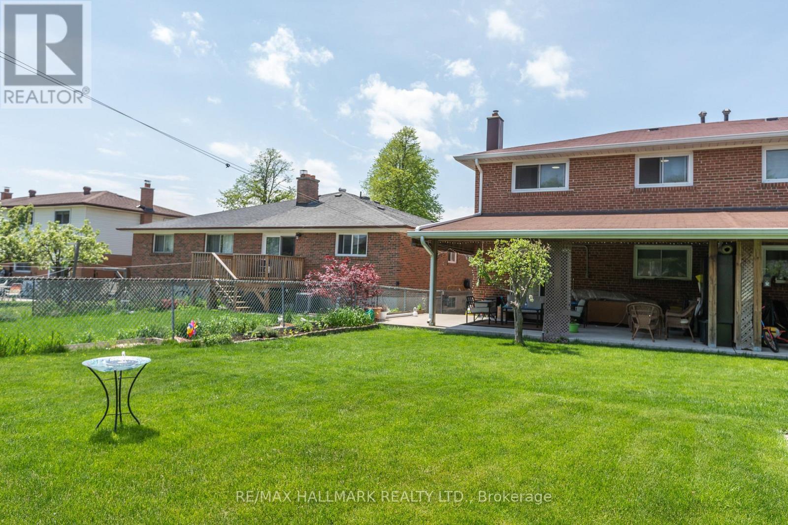 Semi-Detached/Link at UPPER - 243 APACHE TRAIL, Toronto (Pleasant View)