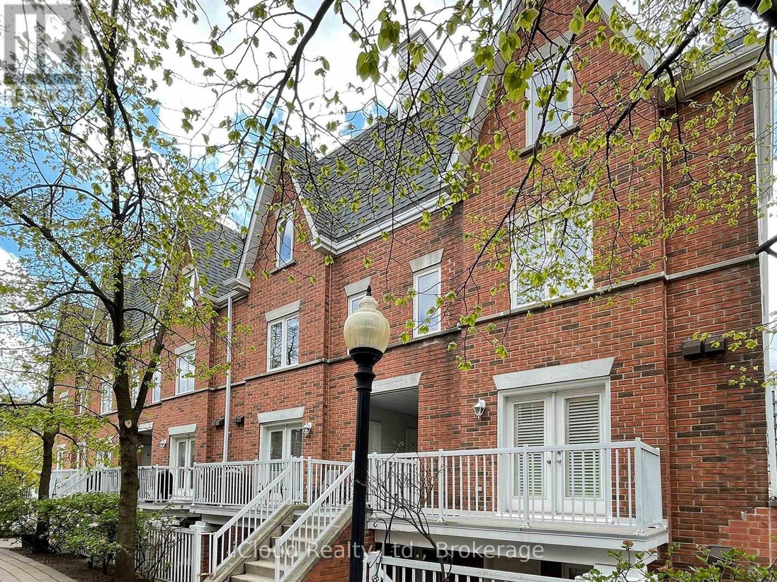 Townhouse at 3015 - 12 SUDBURY STREET, Toronto (Niagara)