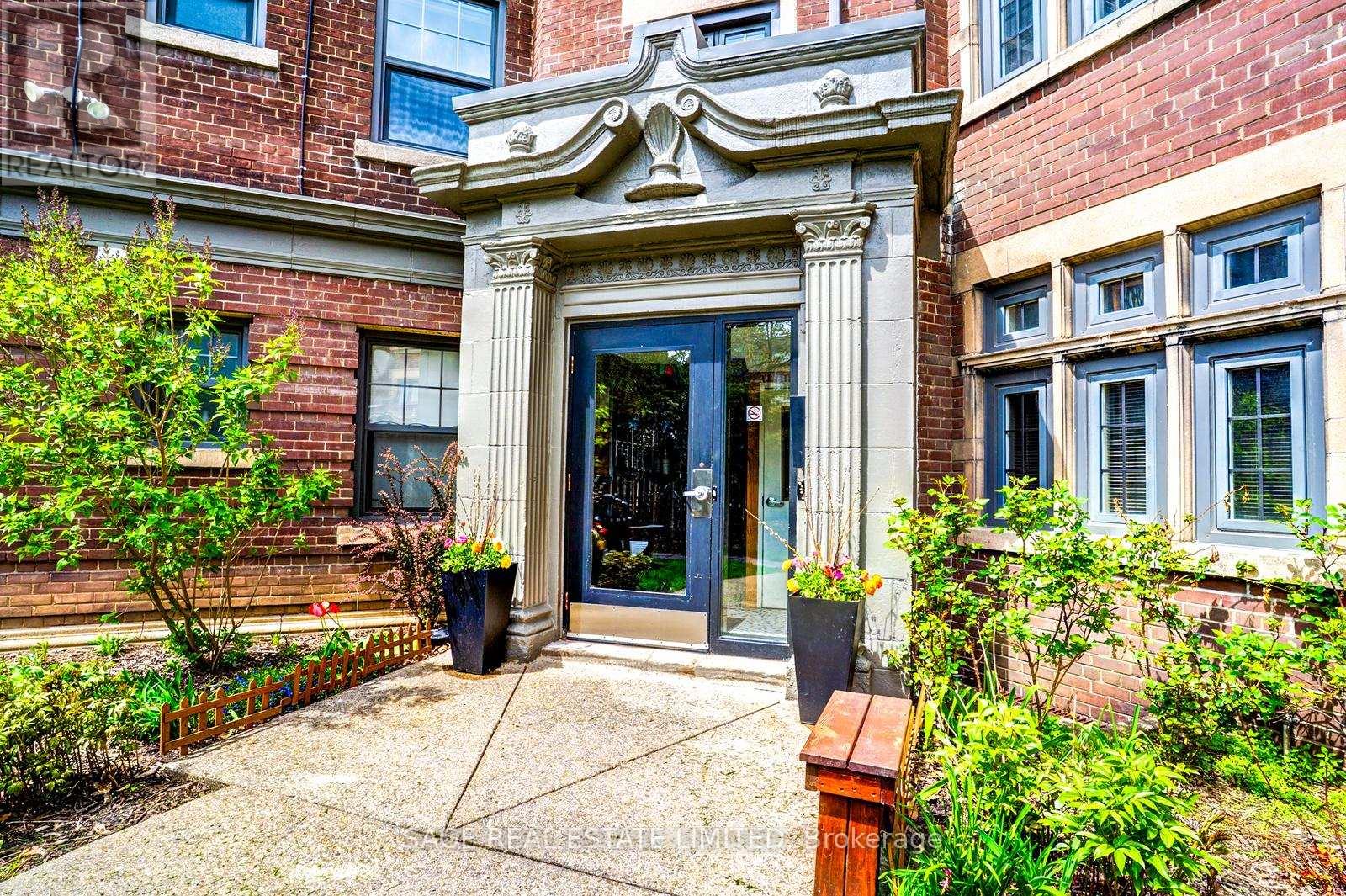 Townhouse at 15 - 48 LAWTON BOULEVARD, Toronto (Yonge-St. Clair)