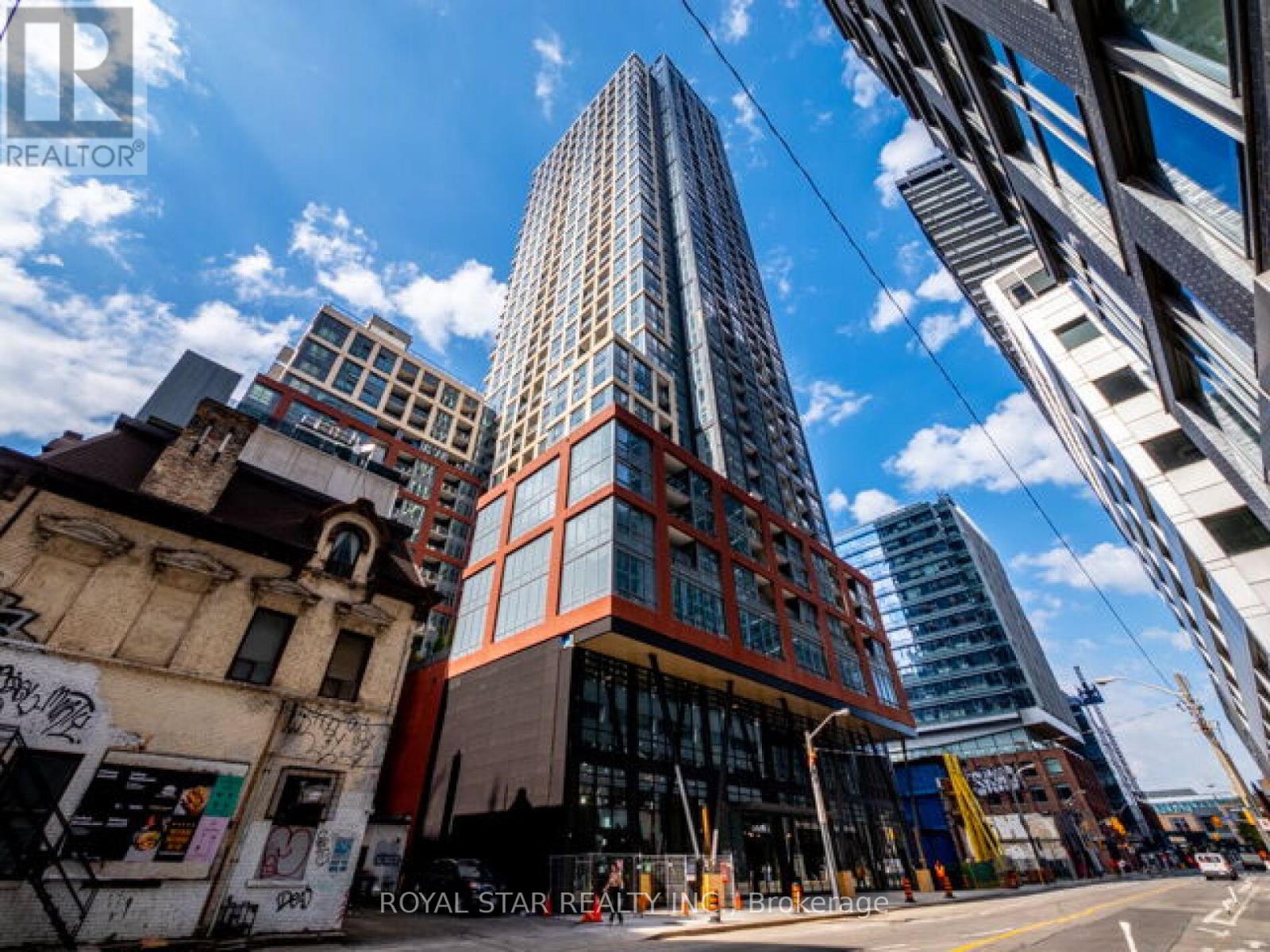 Apartment at 518 - 108 PETER STREET, Toronto (Waterfront Communities)