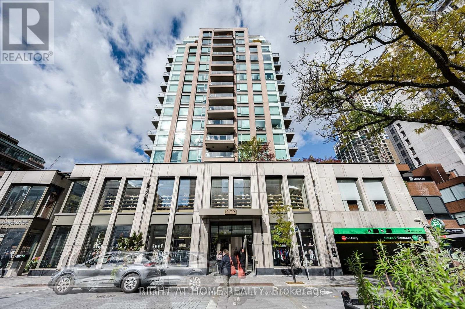 Apartment at 1402 - 80 YORKVILLE AVENUE NE, Toronto (Annex)