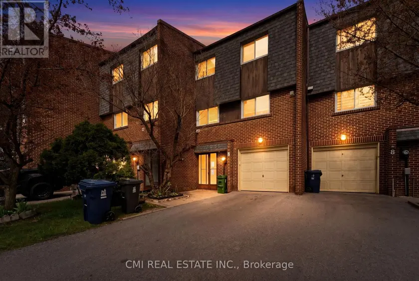 Townhouse at 6 WINDY GOLFWAY WAY, Toronto