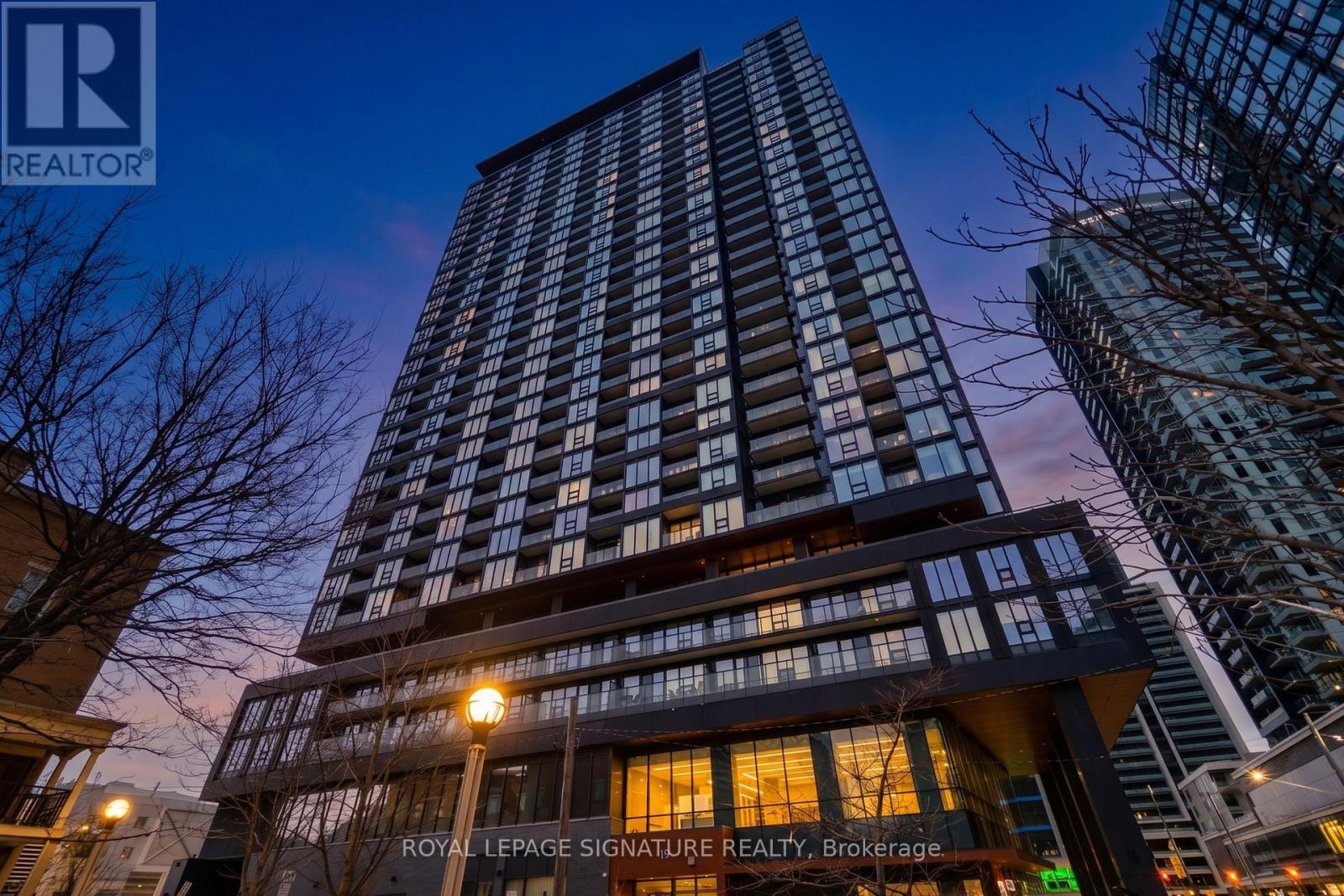 Apartment at 2819 - 19 WESTERN BATTERY ROAD, Toronto (Niagara)