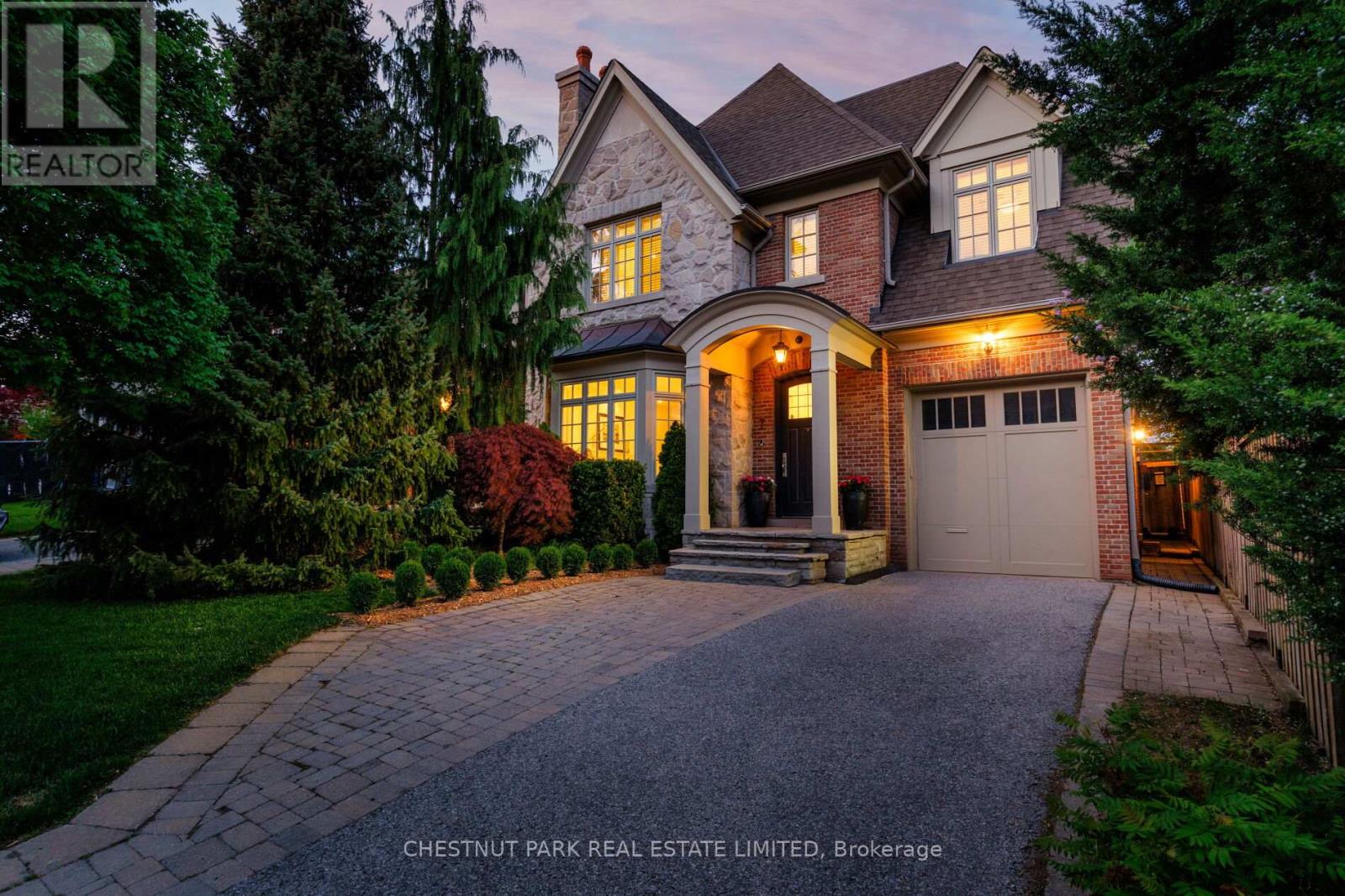 Detached at 7 STRATHGOWAN CRESCENT, Toronto (Lawrence Park South)