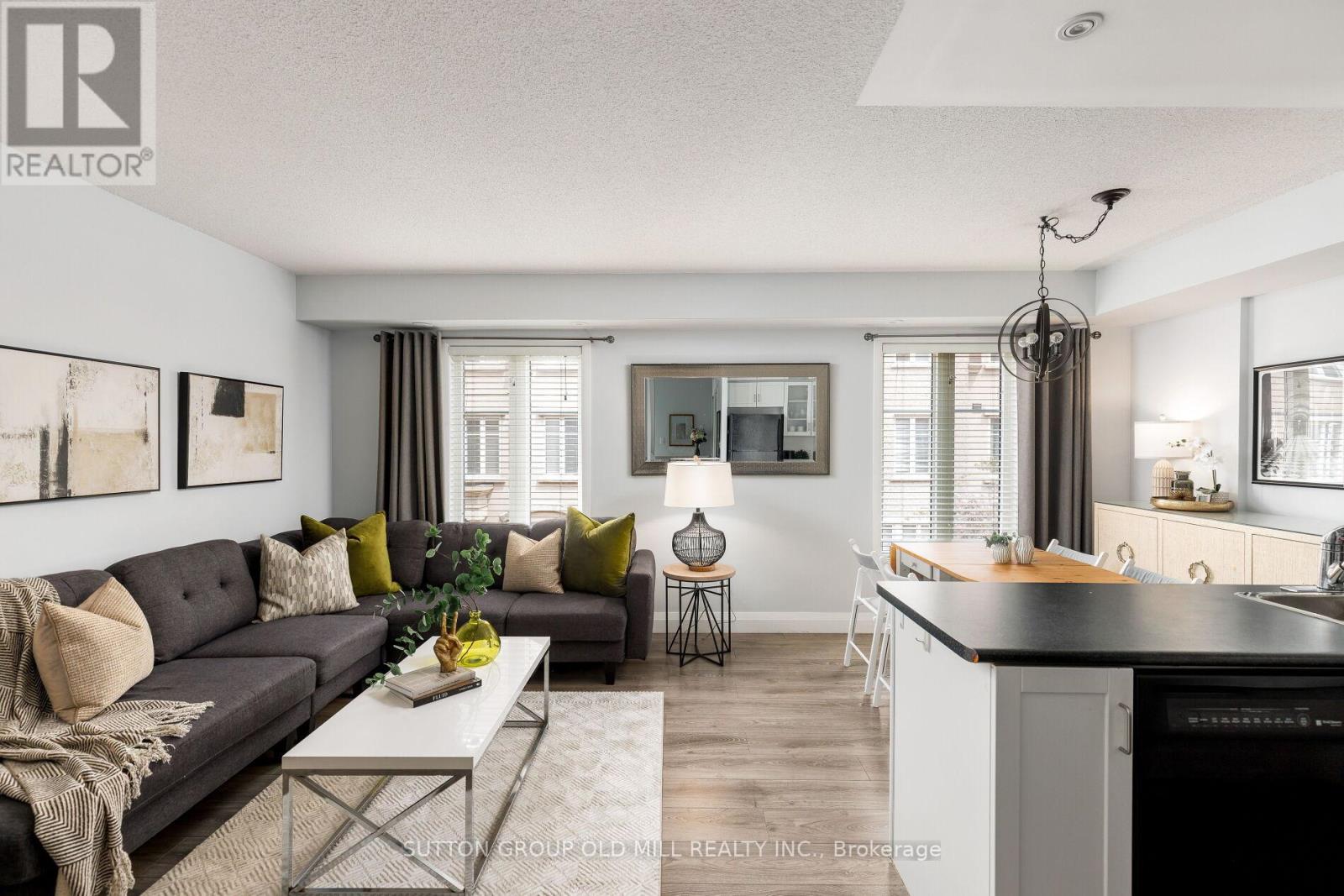 Townhouse at 809 - 46 WESTERN BATTERY ROAD, Toronto