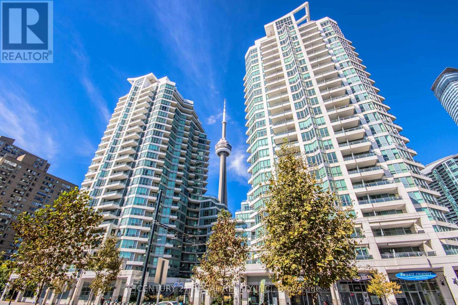 Apartment at 816 - 228 QUEENS QUAY W, Toronto