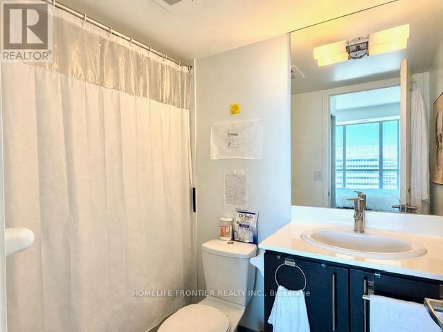 Apartment at PH201 - 17 ANNDALE DRIVE, Toronto