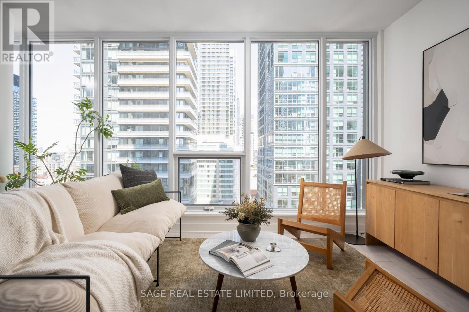 Apartment at 1712 - 35 MERCER STREET, Toronto (Waterfront Communities)
