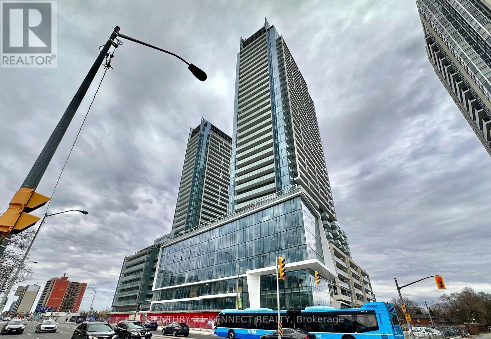 Apartment at S1108 - 8 OLYMPIC GARDEN DRIVE, Toronto (Newtonbrook East)
