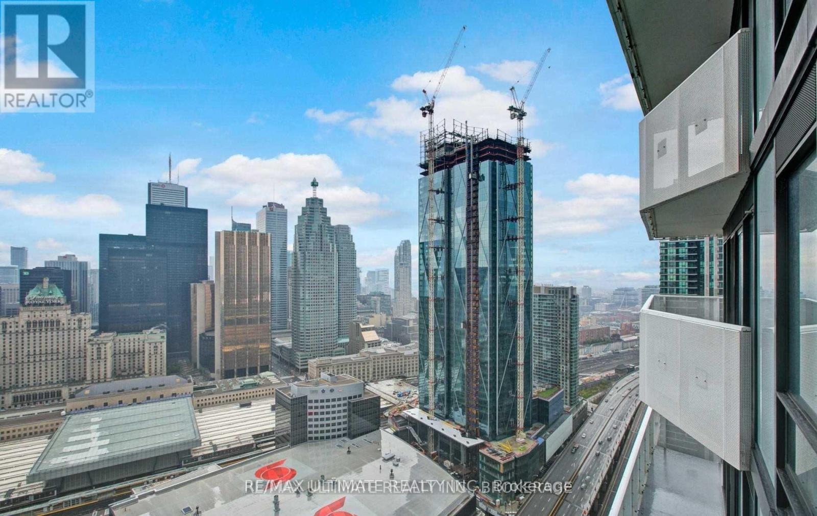Apartment at 4203 - 88 HARBOUR STREET, Toronto