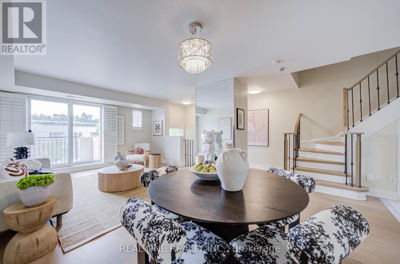 Townhouse at 317 GRANDVIEW WAY, Toronto