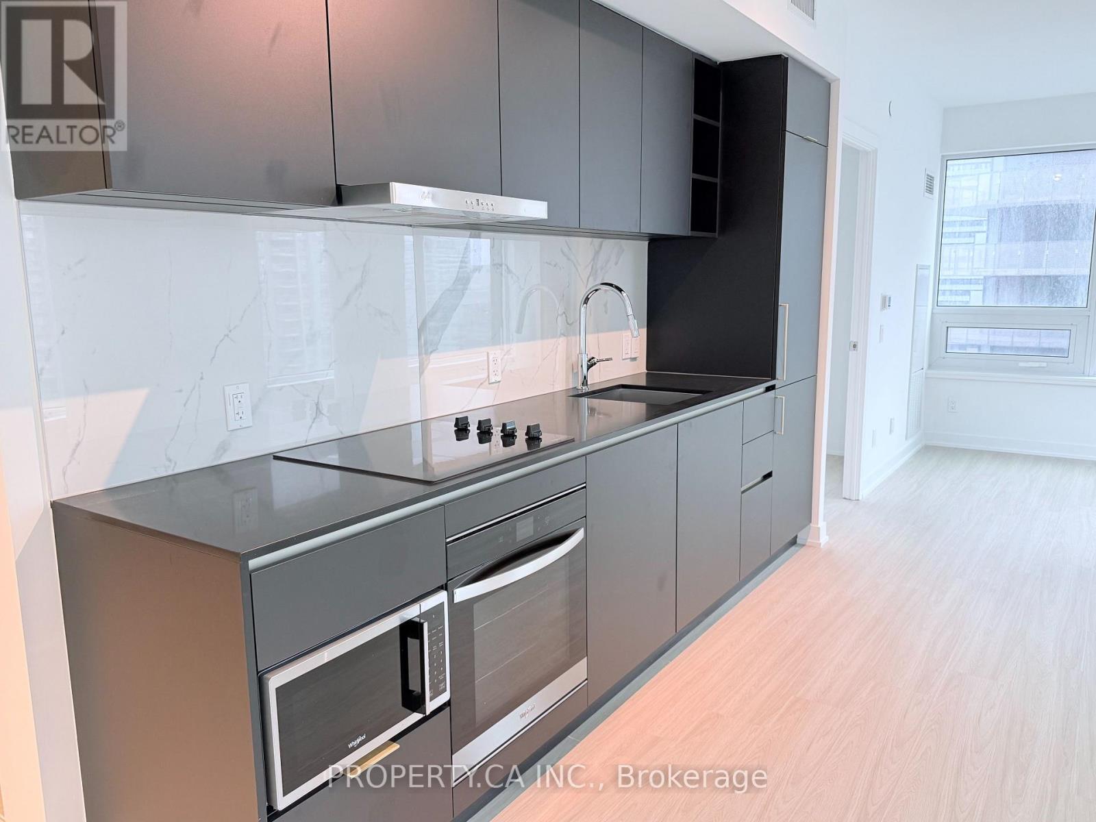 Apartment at 1916 - 8 WELLESLEY STREET W, Toronto