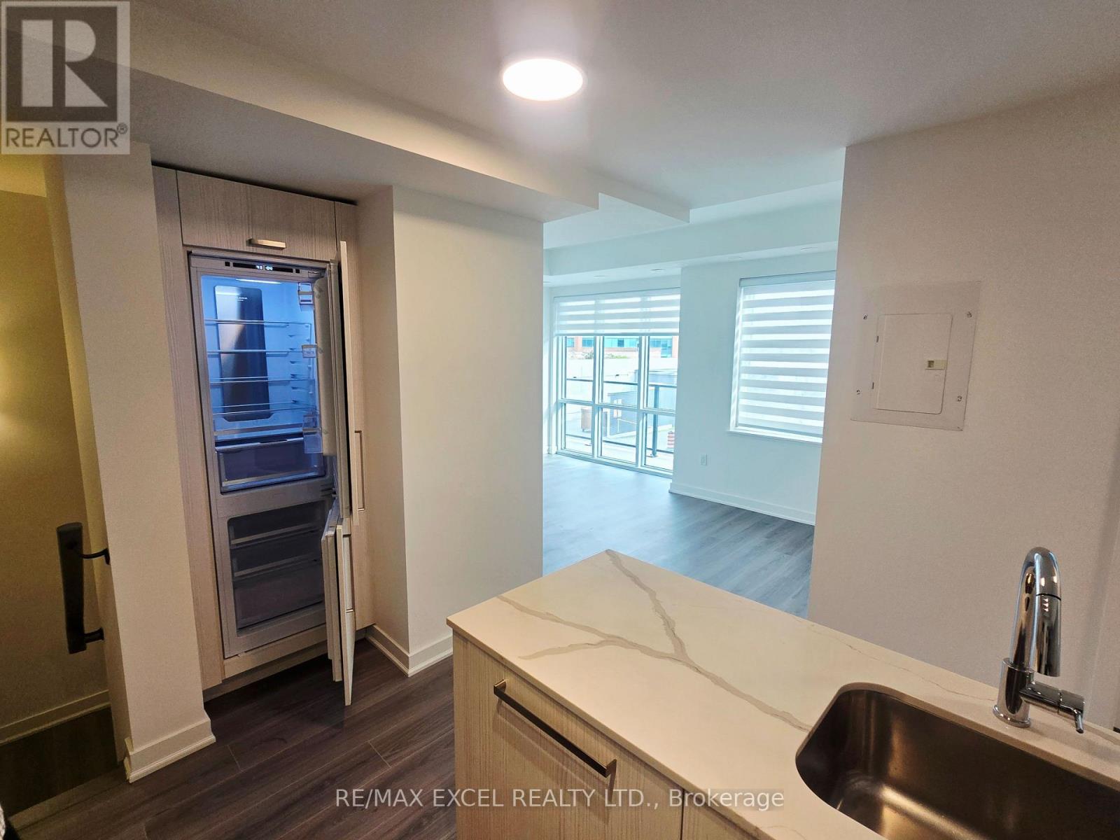 Townhouse at 206 - 65 CURLEW DRIVE, Toronto