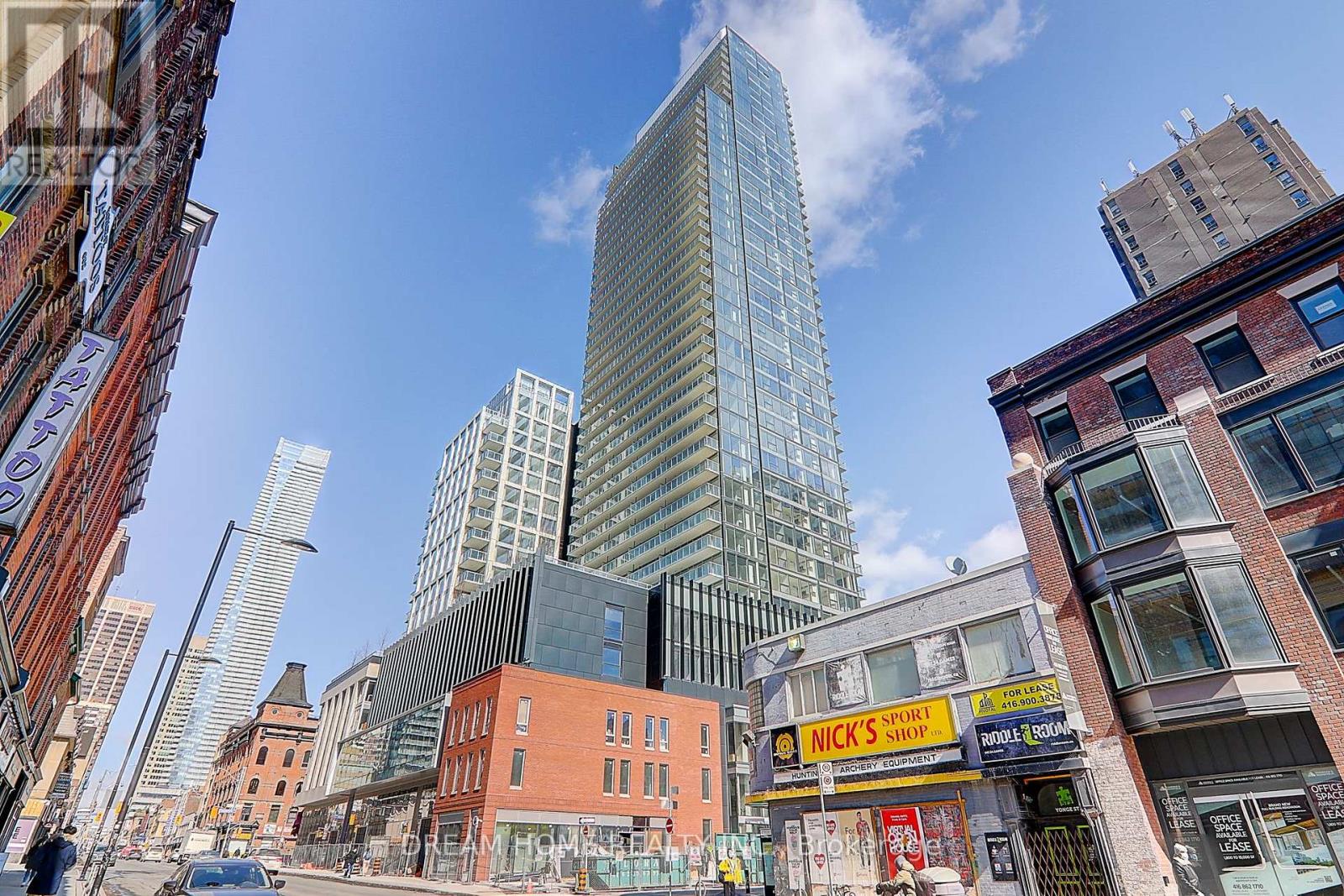 Apartment at 1913 - 3 GLOUCESTER STREET, Toronto (Church-Yonge Corridor)