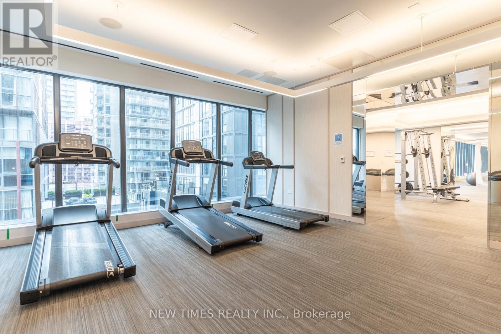 Apartment at 1102 - 115 BLUE JAYS WAY, Toronto