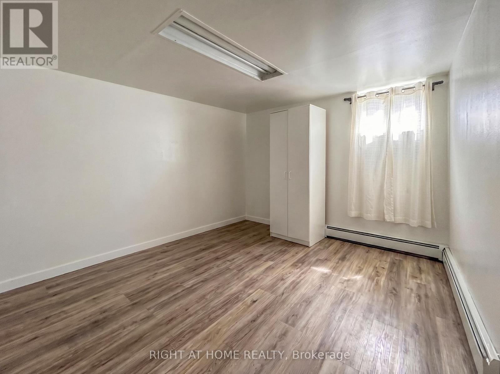 Semi-Detached/Link at LOWER - 159 MINTWOOD DRIVE, Toronto