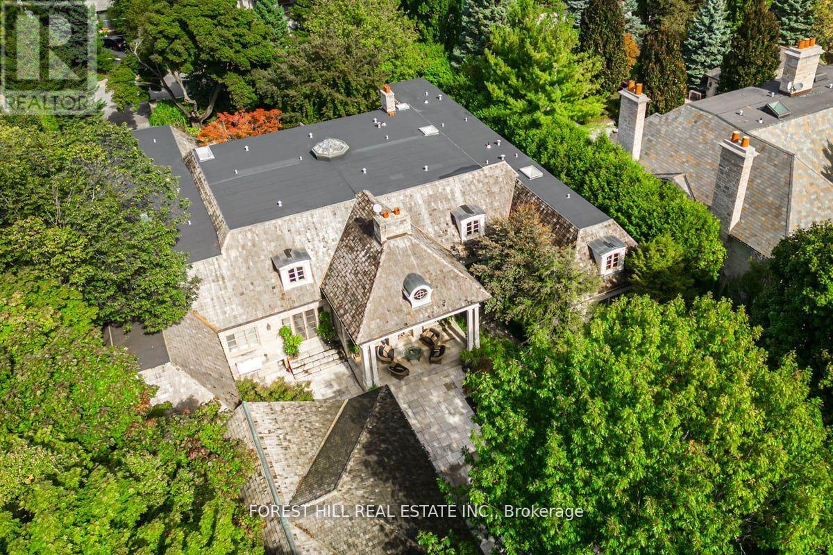 Detached at 89 OLD COLONY ROAD, Toronto