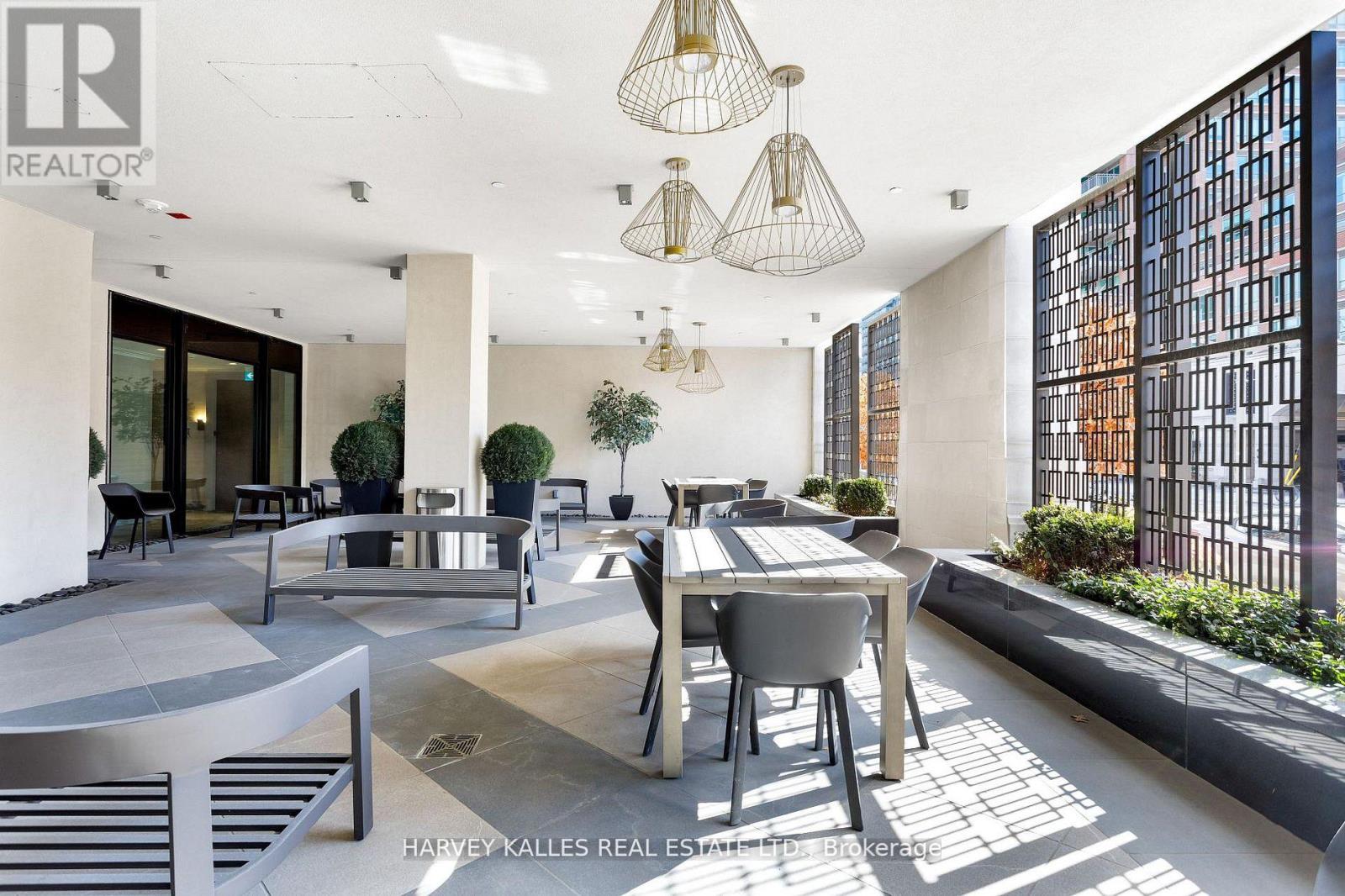 Apartment at 701 - 1 FOREST HILL ROAD, Toronto