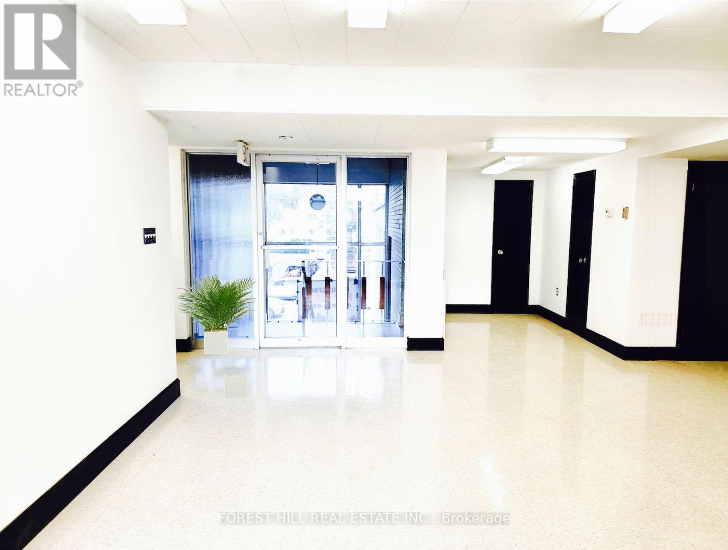 Other at 300 - 226 BATHURST STREET, Toronto (Trinity-Bellwoods)