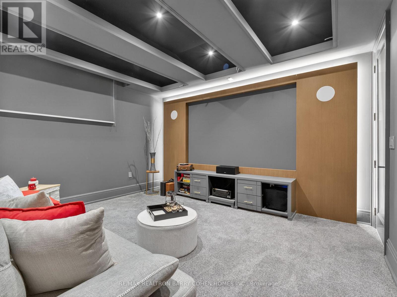 Detached at 205 NORTHWOOD DRIVE, Toronto
