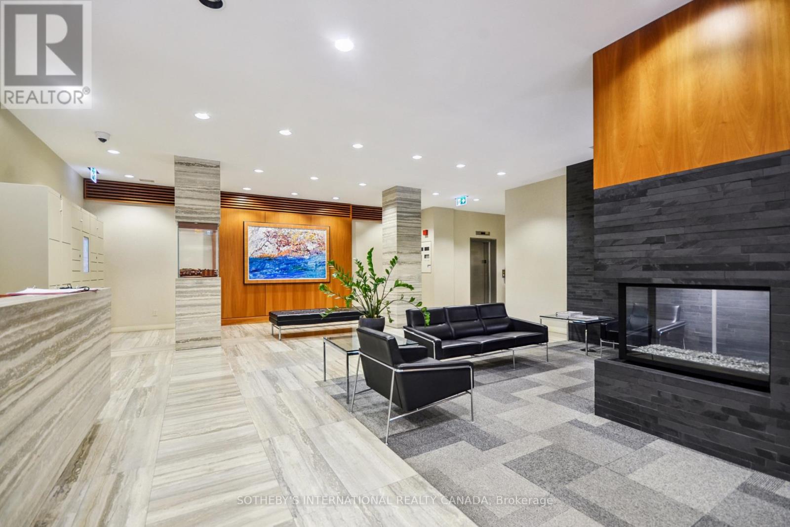 Apartment at 512 - 120 ROSEDALE VALLEY ROAD, Toronto