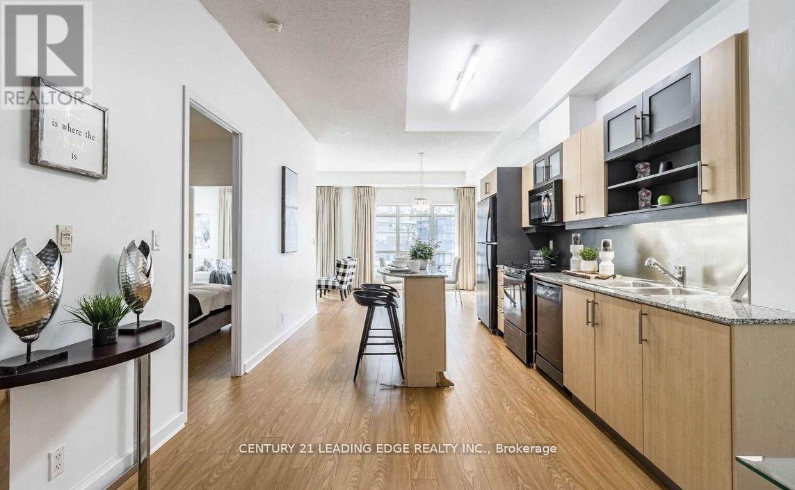 Apartment at 203 - 350 WELLINGTON STREET W, Toronto (Waterfront Communities)