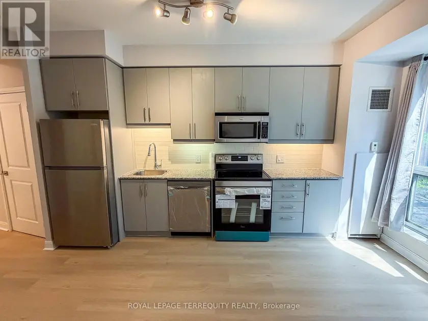 Apartment at 311 - 1 SCOTT STREET, Toronto (Waterfront Communities)