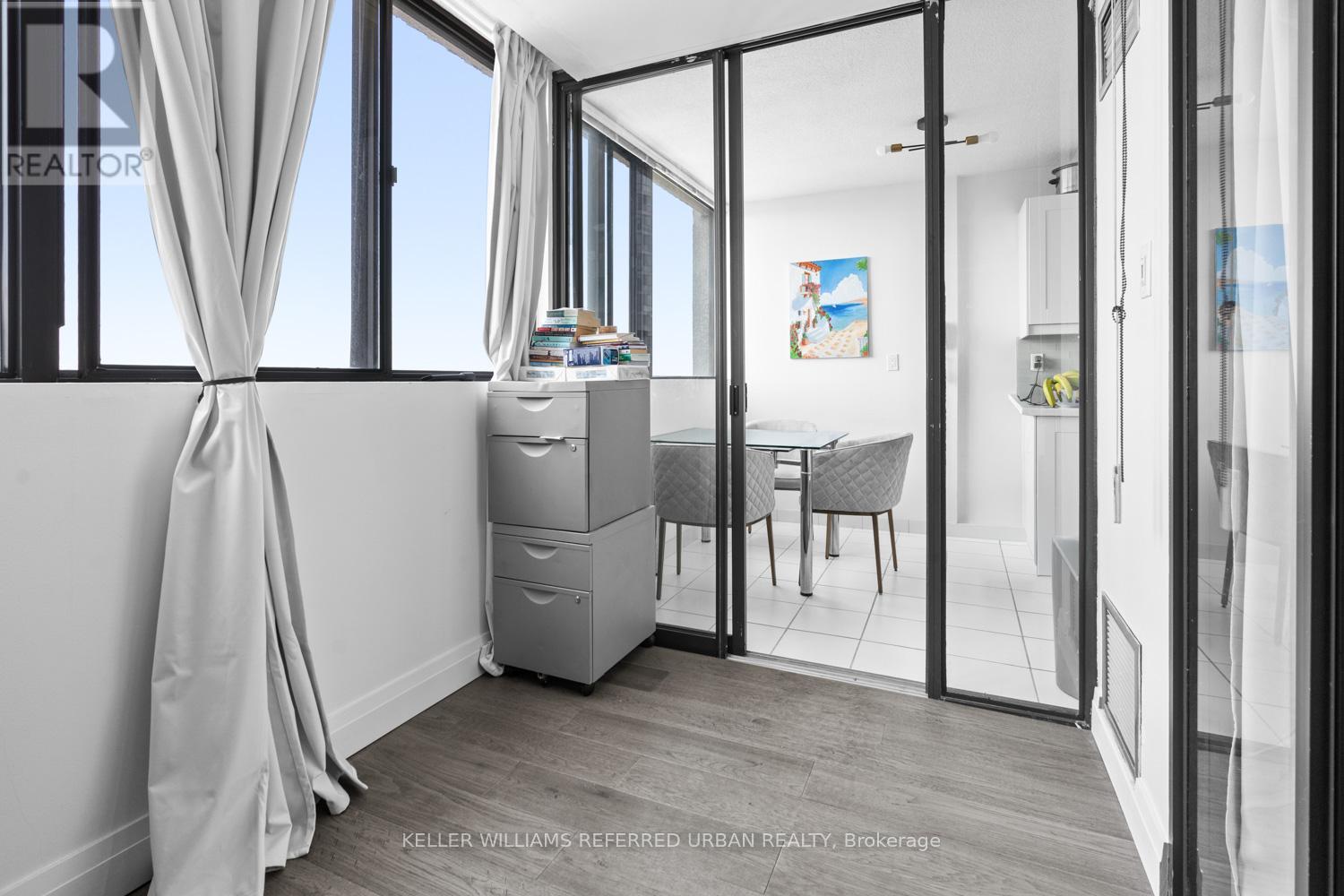 Apartment at 1005 - 133 TORRESDALE AVENUE, Toronto