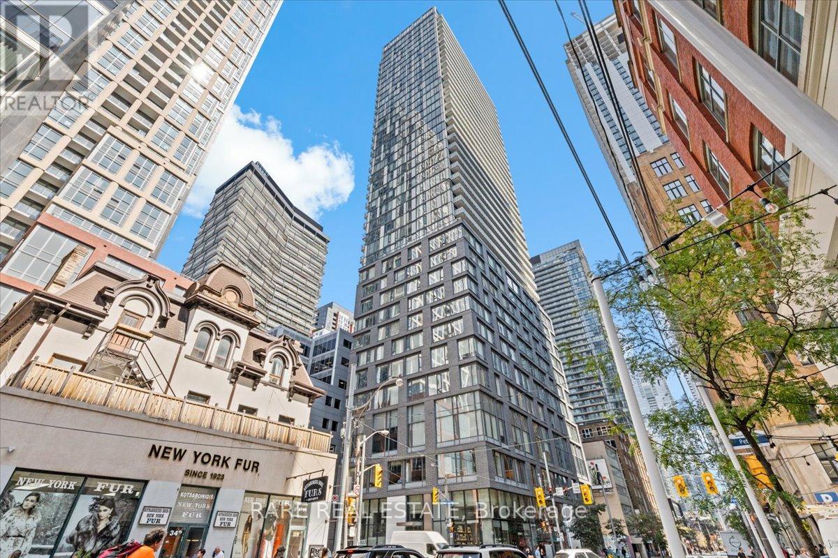 Apartment at 716 - 101 PETER STREET, Toronto (Waterfront Communities)